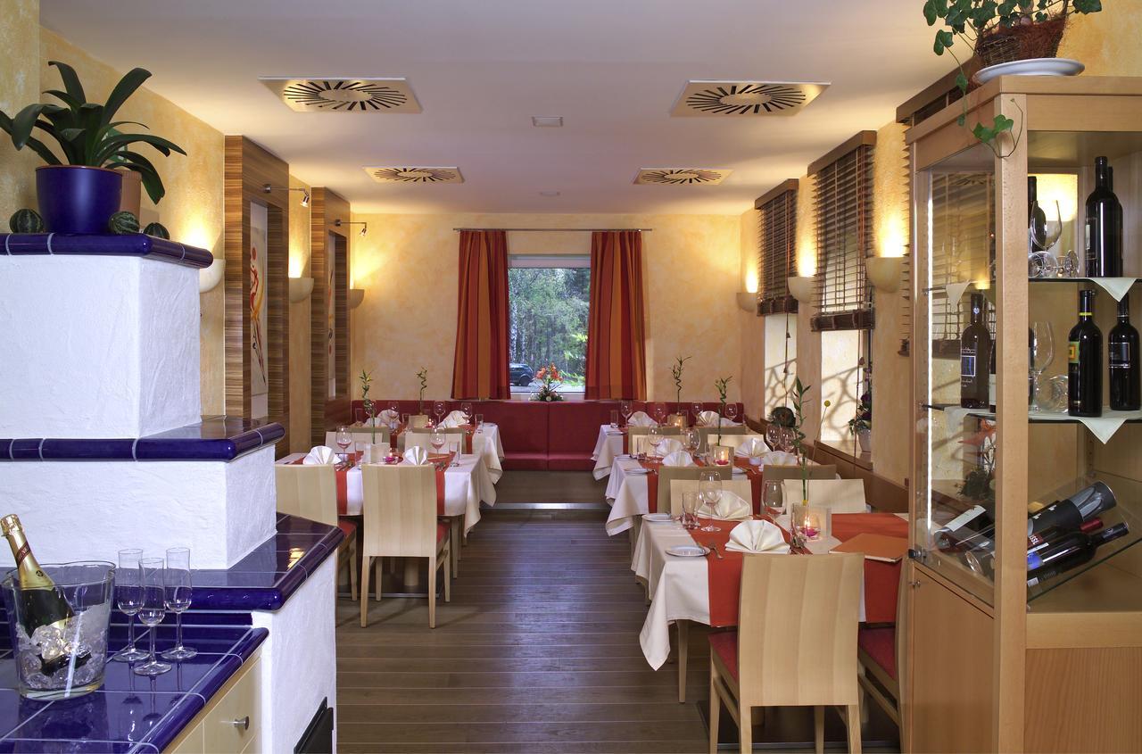Gasthof Zur Grenze Pottsching Buitenkant foto